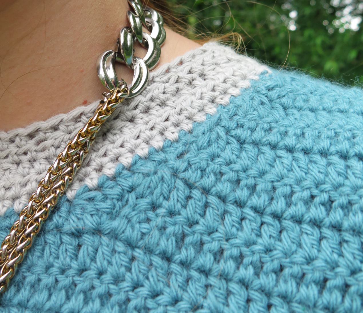 neckine of sweater